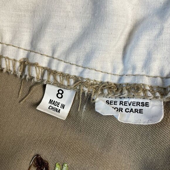 Khakis World Fashion Ladies Shorts w/ embroidered palm trees, Size 8 - Picture 8 of 9